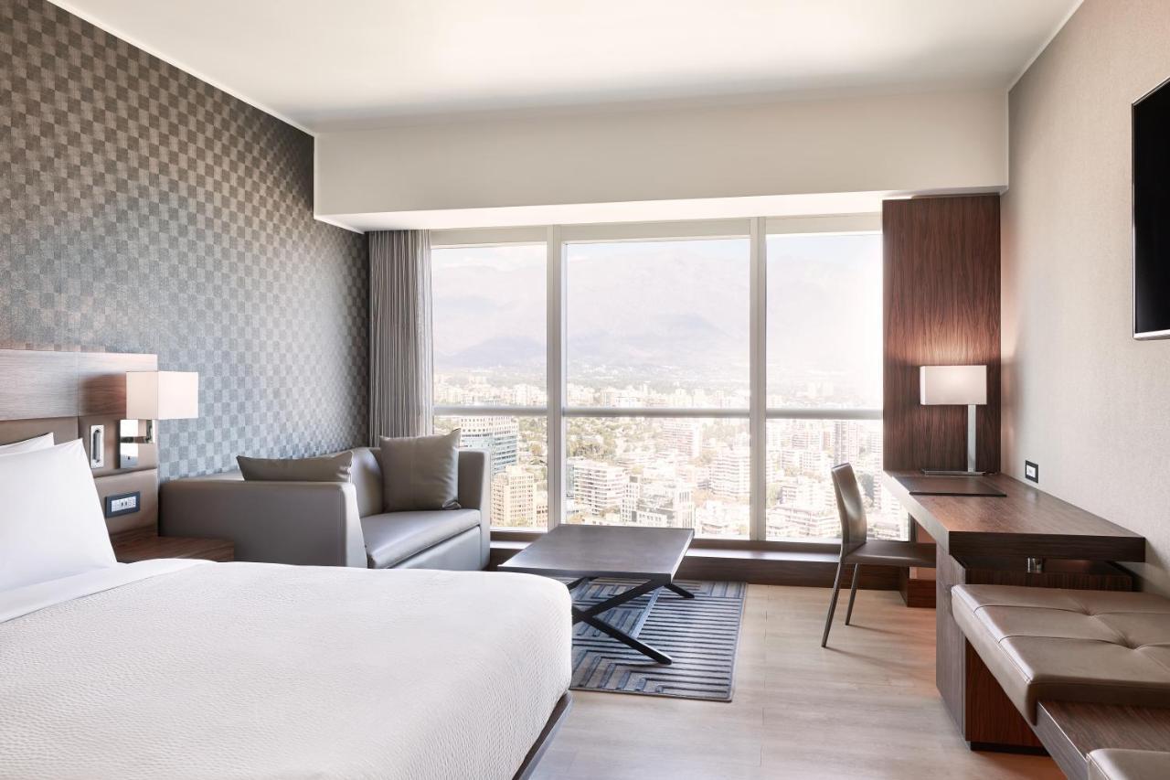 Ac Hotel By Marriott Santiago Cenco Costanera Екстериор снимка