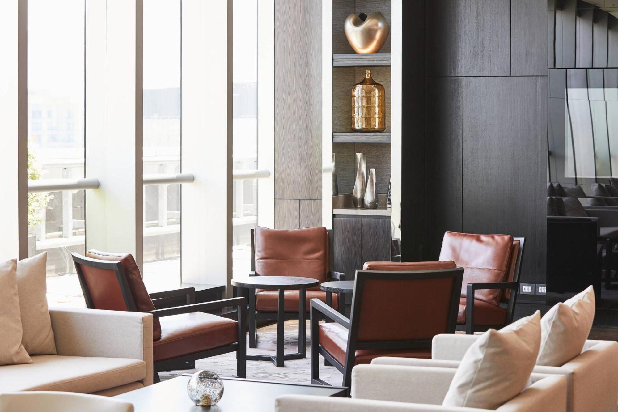 Ac Hotel By Marriott Santiago Cenco Costanera Екстериор снимка